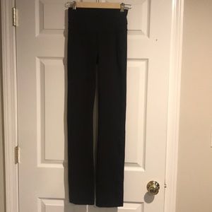 Black lulu lemon leggings